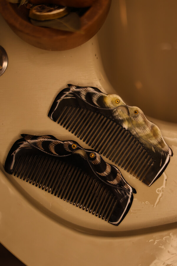 Heritage of Nature: Handmade Comb from Cow Horn