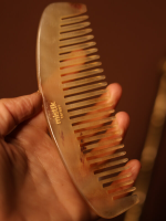 Mystic Therapy Cow Horn Comb – Natural Beauty from Tradition & High Quality